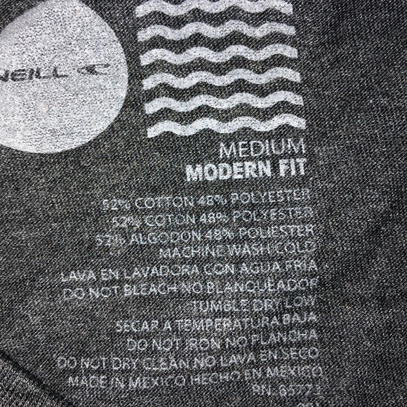 O’Neill T-shirt - Picture 2 of 3